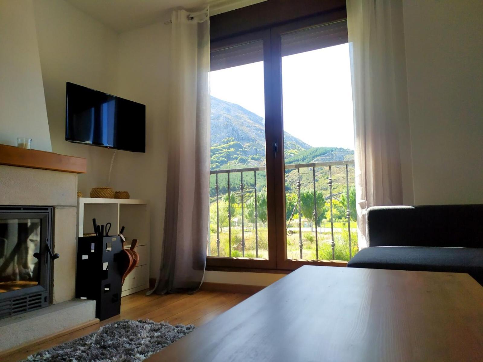 Апартаменты Duplex El Refugio De Porma Пуэбла-де-Лильо Экстерьер фото
